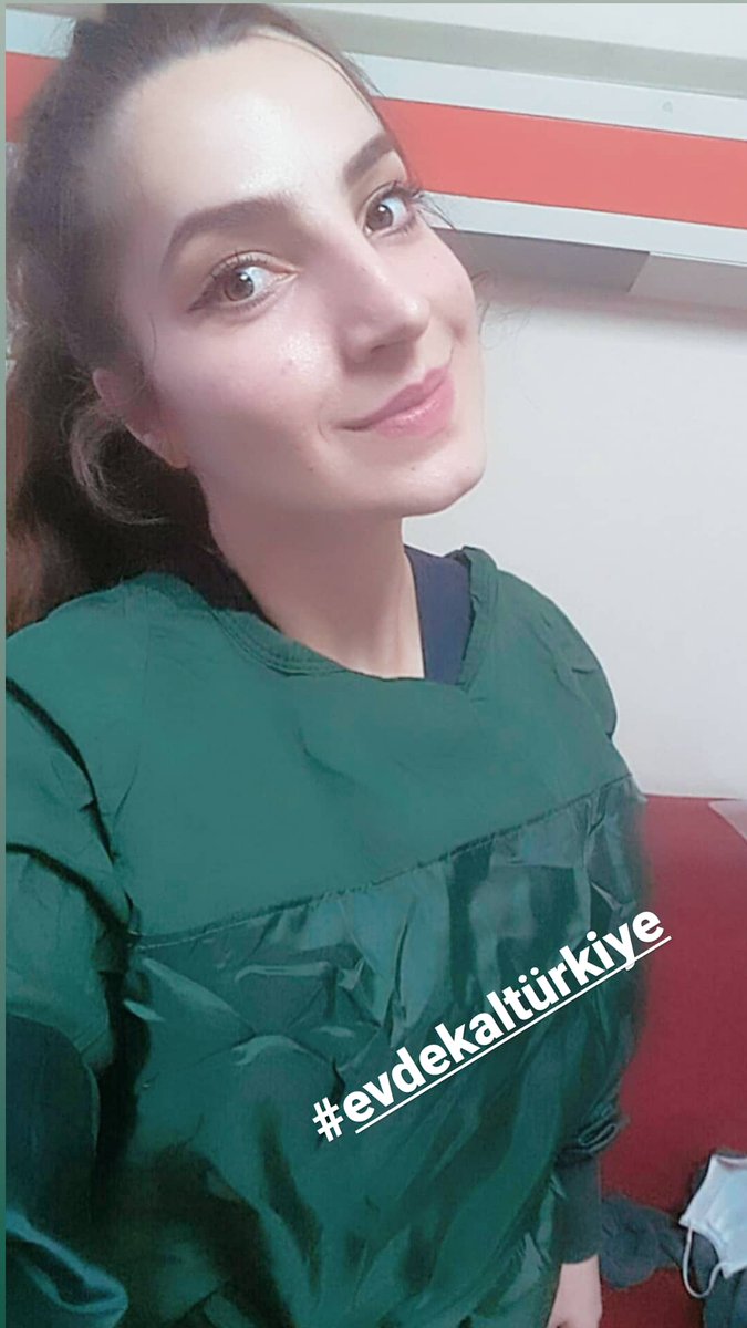 #EVDEKArnavaL Adanamdan uzakta görevdeyiz.Portakal çiçeği kokusunu alır gibiyim😉😄❤
#EvdeKalTurkiye
#COVID19
#EvdeKalGenclik
<a href="/drfahrettinkoca/">Dr. Fahrettin Koca</a>