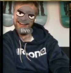 Piratenvog3l's tweet photo. superspaß am samstag #rbtv #wirbleibenzuhause @maexdaemaege https://t.co/7AohzKkD7z