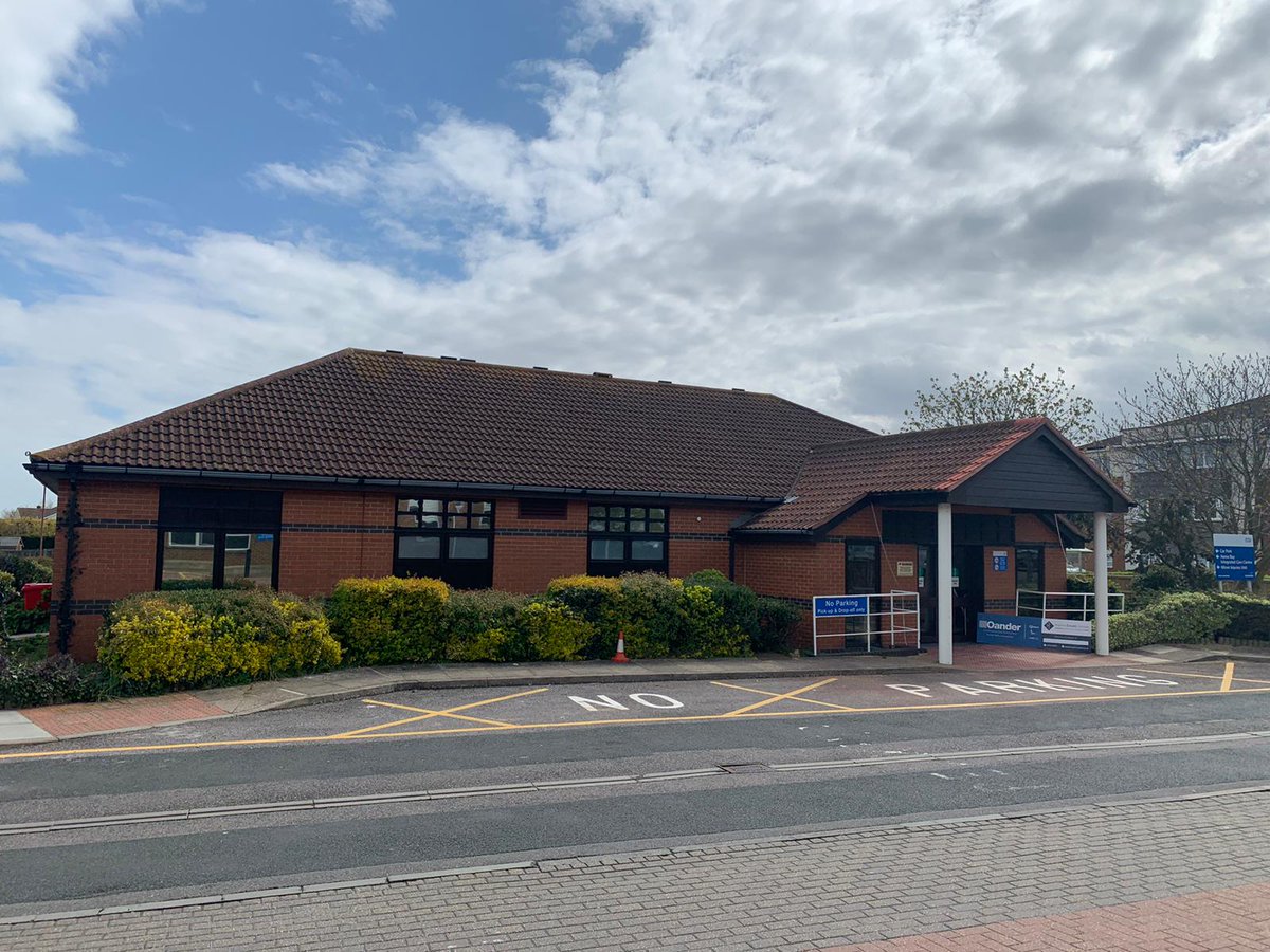 OanderUK's tweet photo. This week saw @OanderUK start the conversion of the former Orthotics Lab at QVMH, Herne Bay into a Urgent Treatment Centre on behalf of  @NHSProperty, re-purposing the building to provide additional clinical space into service within a short, accelerated programme #NHSPS #Covid https://t.co/gEkzZBRMew