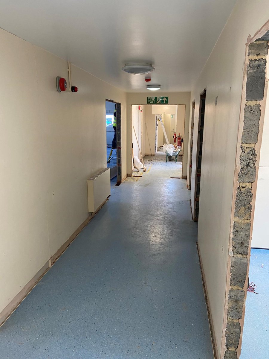 This week saw @OanderUK start the conversion of the former Orthotics Lab at QVMH, Herne Bay into a Urgent Treatment Centre on behalf of @NHSProperty, re-purposing the building to provide additional clinical space into service within a short, accelerated programme #NHSPS #Covid