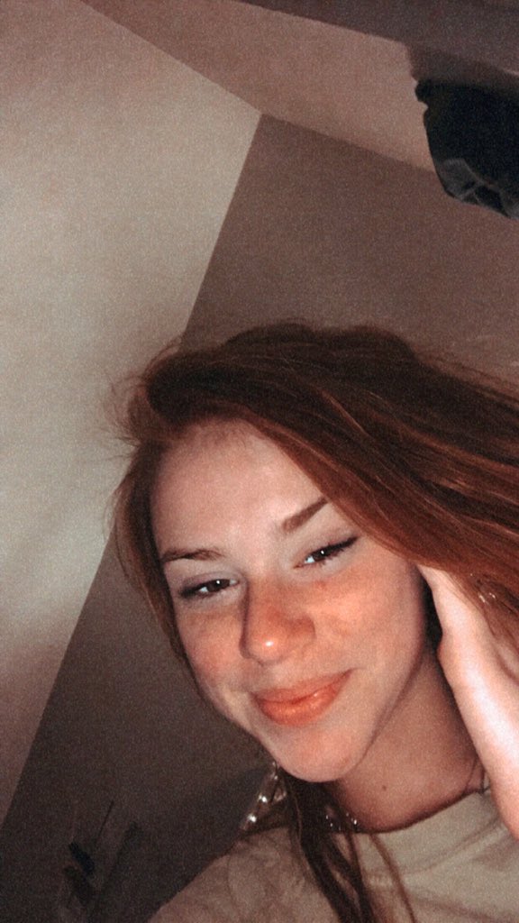 trinitylynn258's tweet photo. today marks 3 months of being off pills. one of the hardest things i’ve ever been thru and i went thru it ALONE. i’m beyond proud of myself and fuck anyone who says otherwise https://t.co/OrYL78peBy