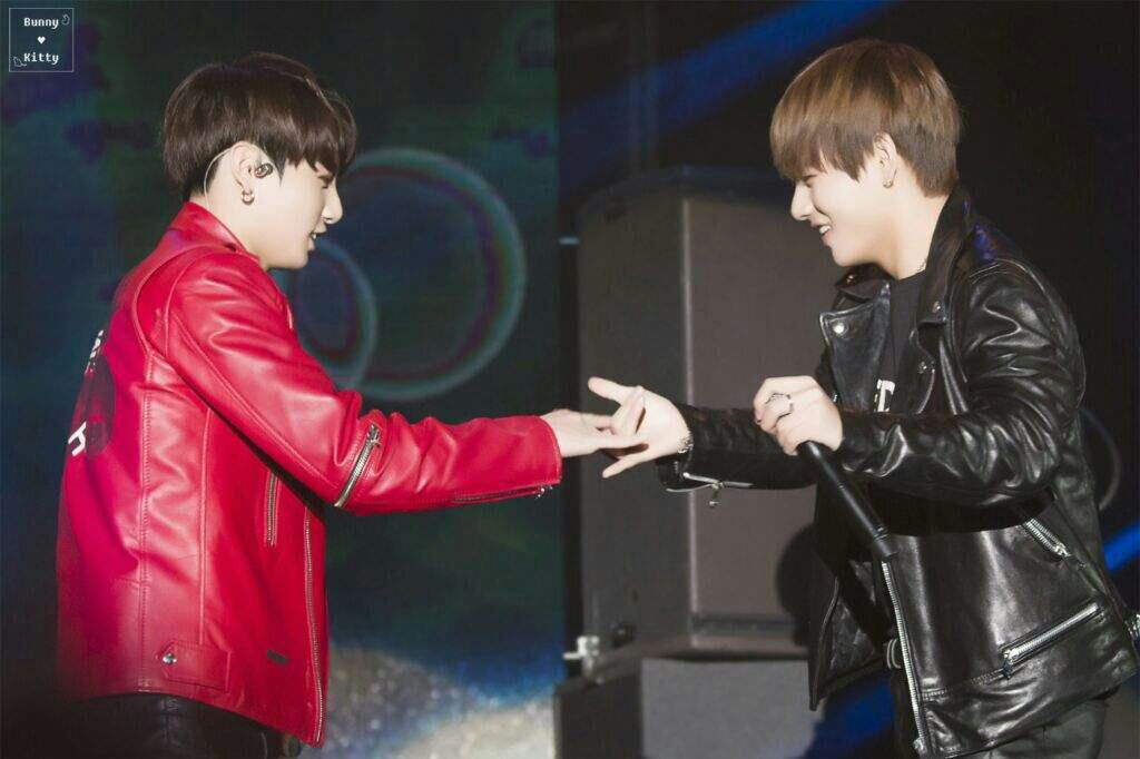 The TaeKook handshake #TaekookRewind  #TaekookDay