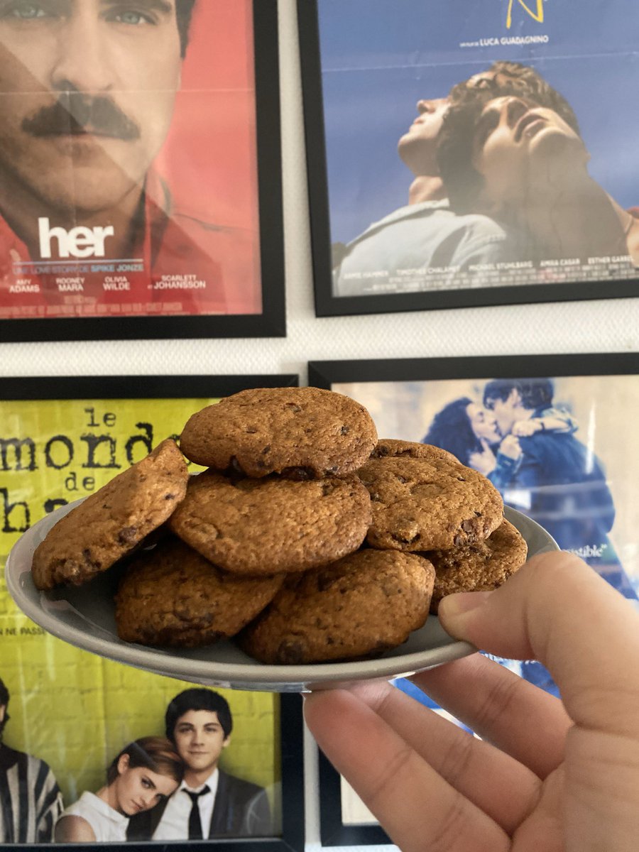 ZeBobbyGorgeous's tweet photo. Bon sinon aujourd’hui je me suis fait un petit brunch ce matin ;) Et des cookies aussi ! #Confinement #ViveLaBouffe https://t.co/5VYIuCCnuO