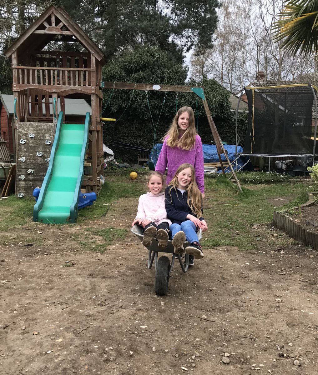 PE_SybilAndrews's tweet photo. So many entries! Keep them coming!
#HealthySelfie
#SybilStrong https://t.co/ice8qT1TRc