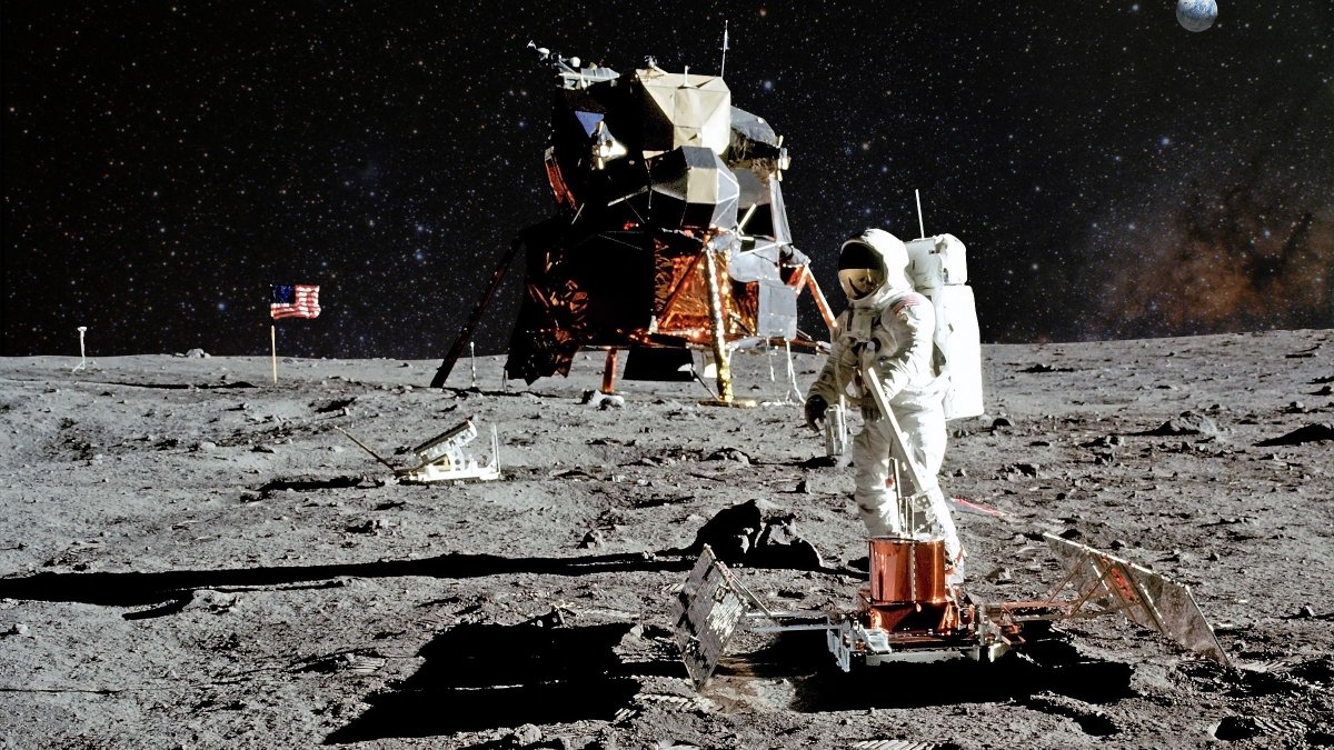 There were only about 20 seconds of fuel left when the Apollo II spacecraft landed on the moon!