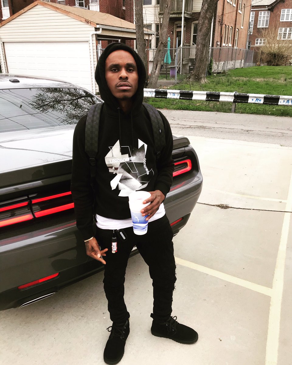 M Dubble tweet media