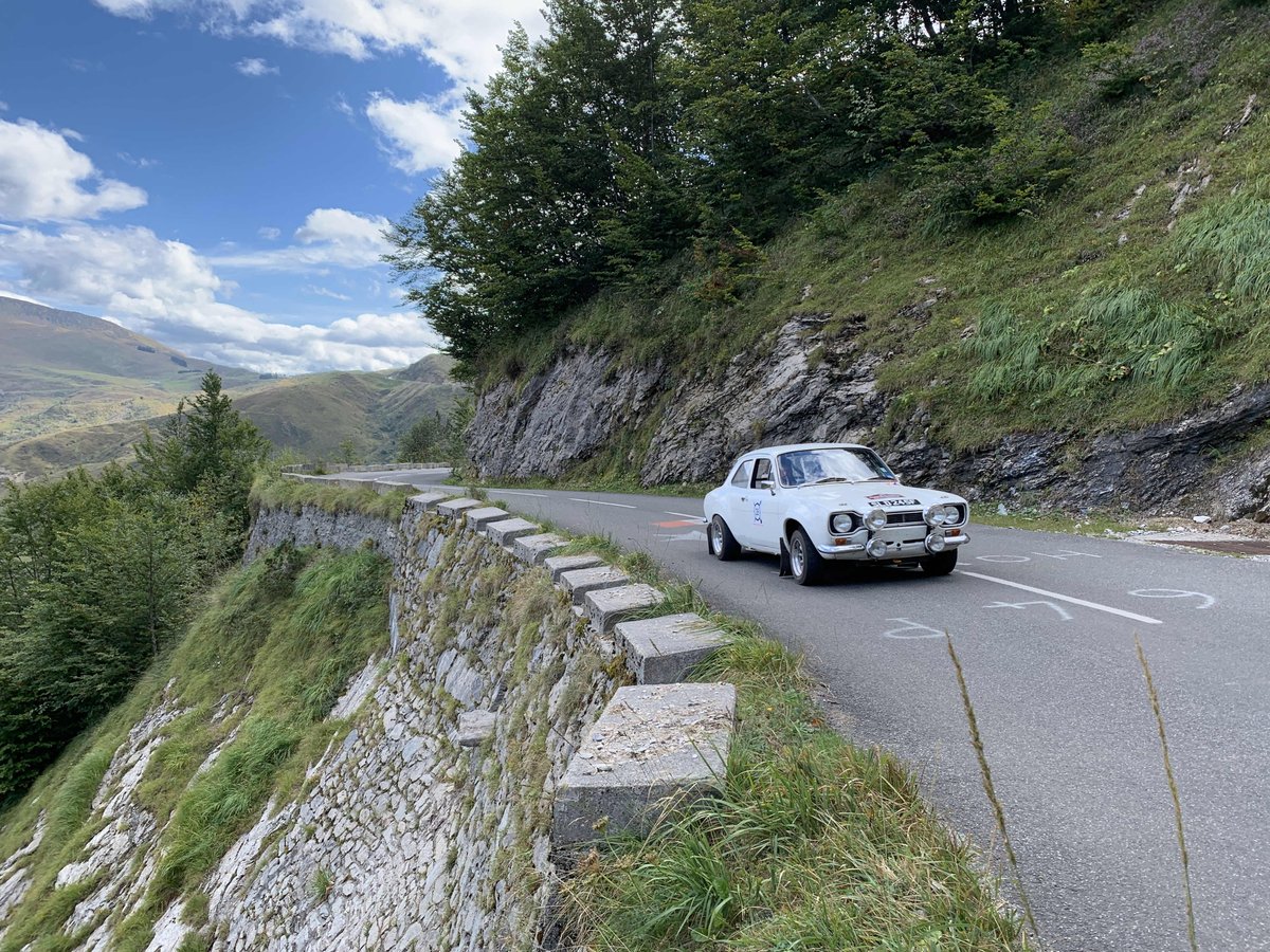 Rally_Round's tweet photo. Can’t wait to get back in the road once the lockdown is lifted. Here’s the #FordEscort driving over the Pyrenees on last year’s Paris Biarritz #Rally https://t.co/qNdOR0nYms