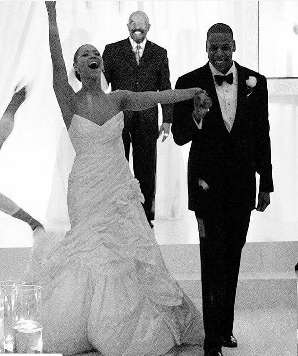 MMS_Online_'s tweet photo. Happy 12th Anniversary to the Carter's! 4.4.08 💕💍
#Beyonce and #JayZ 
#IV
#BlackLove
#CoupleGoals
@Beyonce https://t.co/Smj3isnAjW