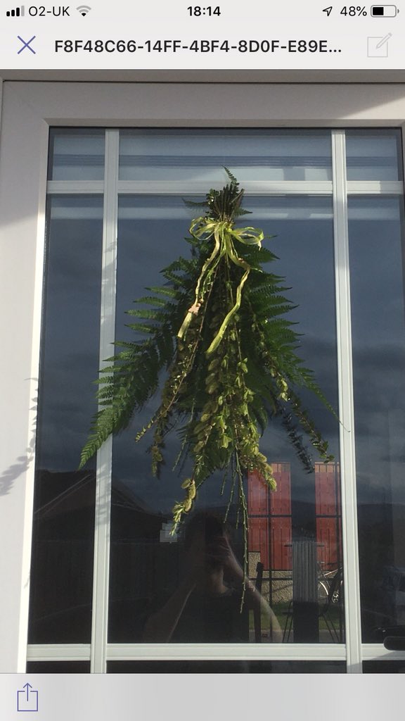 re_cbsomagh's tweet image. Thanks to all our pupils for sending these in. #CBScommunity #PalmSunday #wearethechurch @cbsomagh