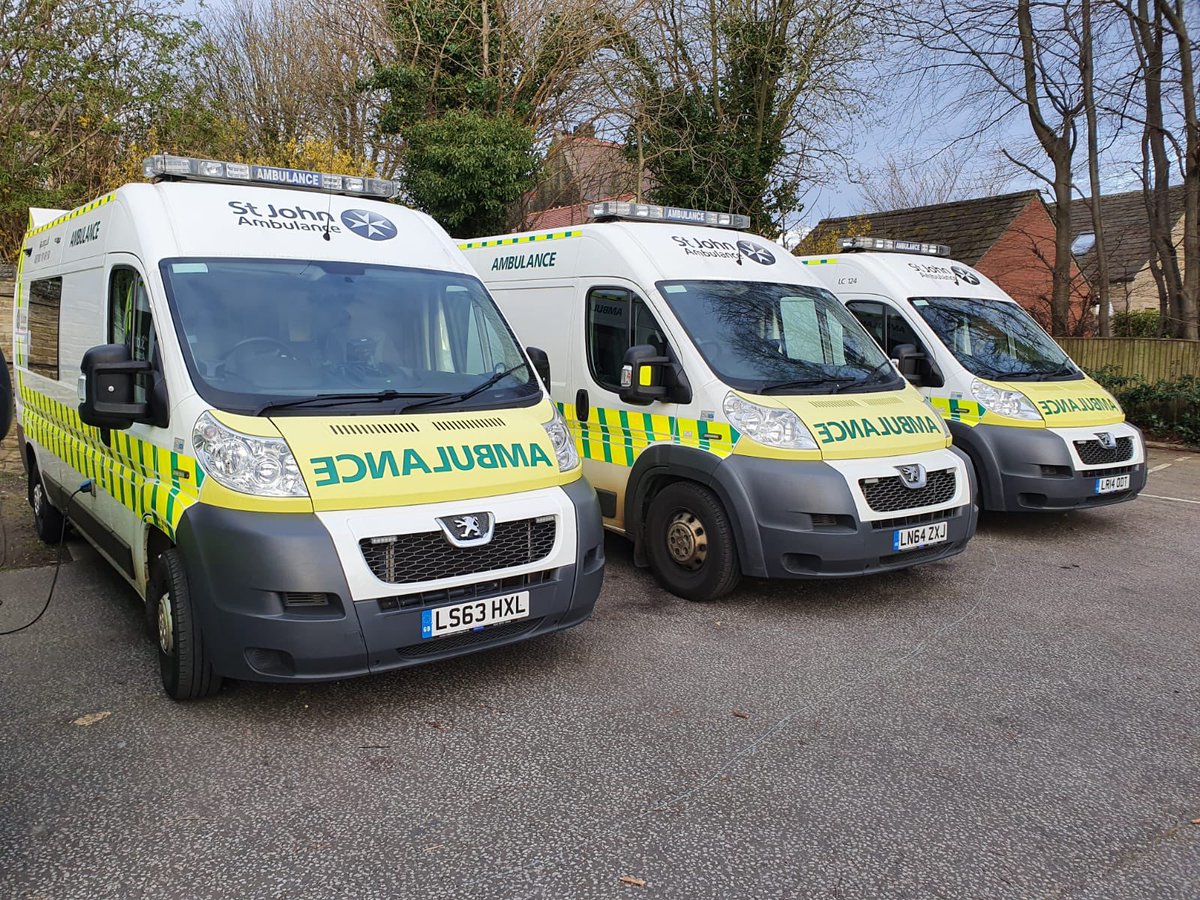 sjaamb_wd's tweet photo. Massive thanks to @LockleyJ, @kieranwhite89 and Arran getting our Ossett Hub ambulances ready for #covidresponse deployment In conjunction with @SJA_ACR and @NHSuk . #teamwork #Volunteers 
✅ #makereadysystem
✅ standardised
✅ saves time https://t.co/sVLBgIavFg