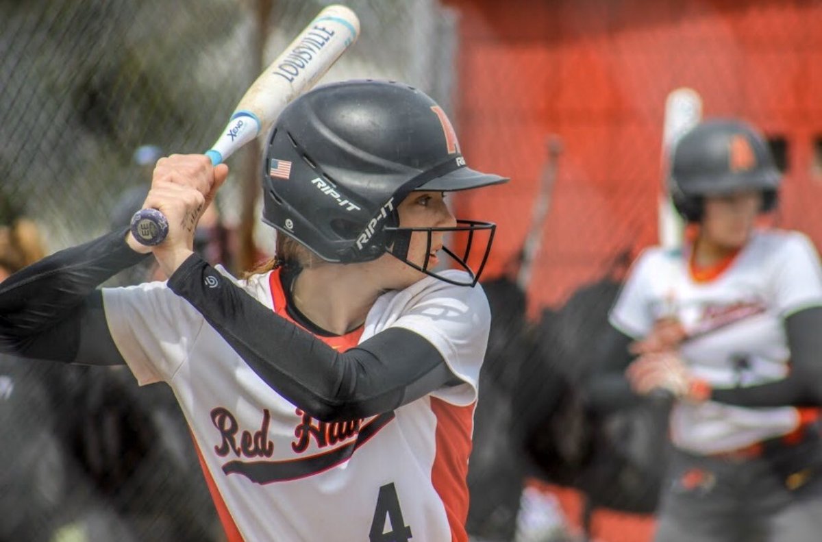 kerry_brennan4's tweet photo. Grace Bright #4 SS/C Captain: @GraceB_34 is a 3-yr varsity player who’s been a vacuum at short &amp; a wall behind the plate. She has a huge heart &amp; rallies her team 2gether when needed most. We’ll miss her competitiveness, goofiness &amp; fire. She’ll study bio at Mich St or Ohio St ♥️ https://t.co/UsYKqkAGfe