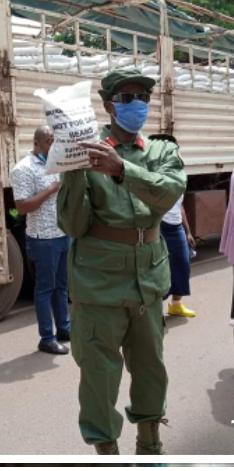 PHOTO: Today, the security minister, Hon. Gen Elly Tumwine was involved in the COVID-19 government food distribution. 

#HealthSecurityUG
#SaferAtHome