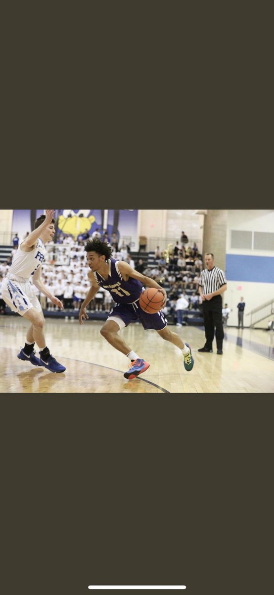 j_byabato's tweet photo. I am excited to say that I am committed to Central Community College🙏🏾 #goraiders🟢⚪️🟢 https://t.co/jWErJU3JQZ