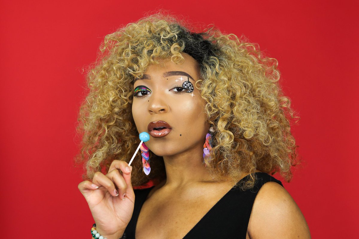 Lavvv19's tweet photo. Inspired by @michaelseyer Song: I can’t dance. •
-
For more looks follow IG: @_lavvv_ -
-
@morphebrushes
@mehronmakeup
@benefitcosmetics
@nyxcosmetics
@limecrimemakeup
@thecrayoncase
@maccosmetics
-
#michaelseyer #beauty #makeup #_lavvv_ #atlanta #discomakeup #morphe https://t.co/dHkN8ogvxt