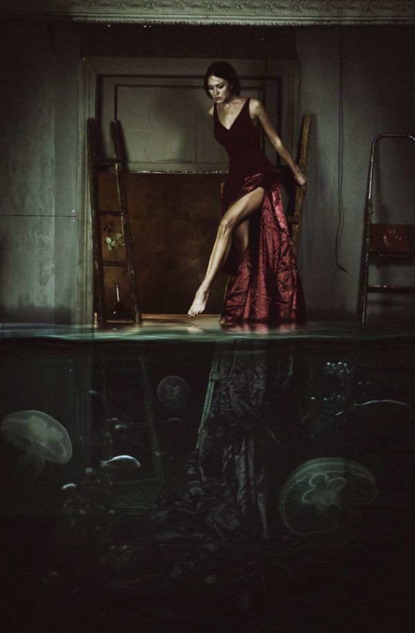 noveliciouss's tweet photo. “Writing is making sense of life.” 
—Nadine Gordimer
#amwriting #screenwriting
Kassandra https://t.co/FcwLgjCQa4