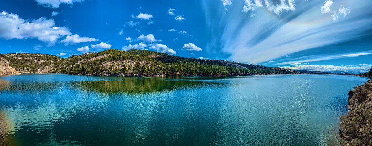 schaubkatelyn's tweet photo. Social distancing Montana style! 🙌🏼 Fresh air did the mind and soul good today! #datafam #socialdistancingoutside #kateschaub #welcometomyworld #perfectlyimperfectadventure #bigsky https://t.co/zD7jeKx0Uk