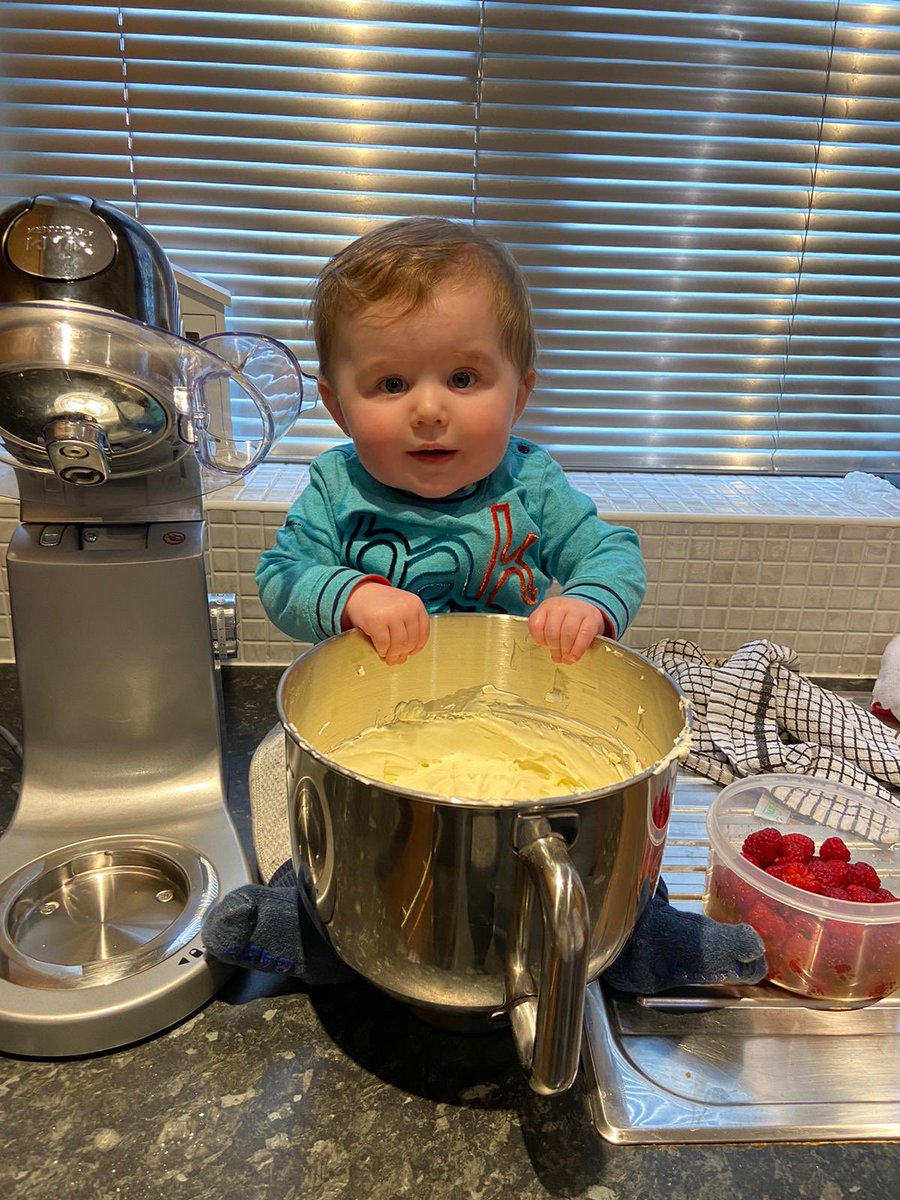 Start them young, enjoyed my 1st afternoon baking with my little lad  #minibaker #lovebaking