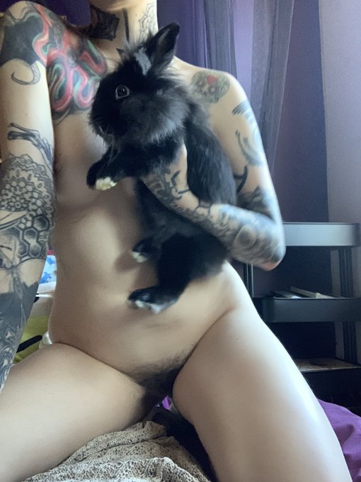 EASTER IS SOON. Nimbus is ready for all the bunny themed stuff we are gonna buy online to go in her bedroom<a href="/tag/beautiful"class="tags"><span>#beautiful</span></a><a href="/tag/photography"class="tags"><span>#photography</span></a><a href="/tag/feet"class="tags"><span>#feet</span></a><a href="/tag/nude"class="tags"><span>#nude</span></a><a href="/tag/smut"class="tags"><span>#smut</span></a><a href="/tag/animegirl"class="tags"><span>#animegirl</span></a>