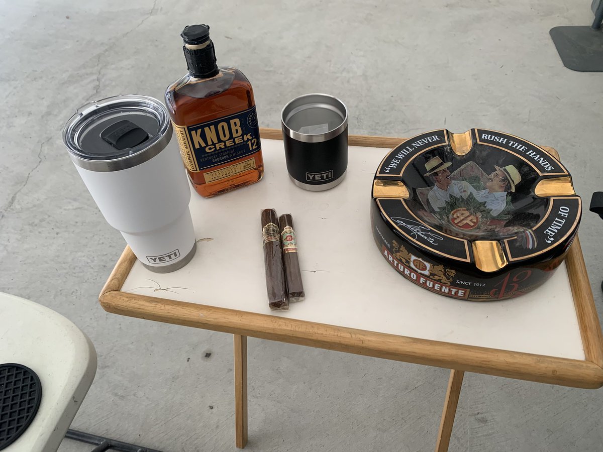 Lindsay_1776's tweet photo. .@Investnoir getting ready for an epic #virtualherf! #botl #sotl https://t.co/QPD5sZXWki