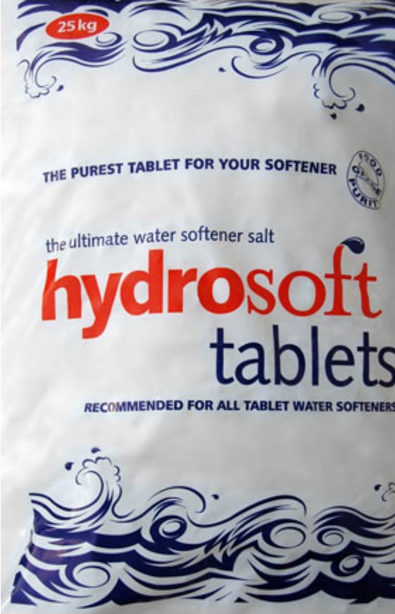 SaltSupplies's tweet photo. Delivering Hydrosoft tablet salt direct to our customers today, freshly delivered from the salt works yesterday with our own fleet of HGV vehicles. Delivered to our customers still warm, less than 24 hours old! https://t.co/ZRjSvuHJy9