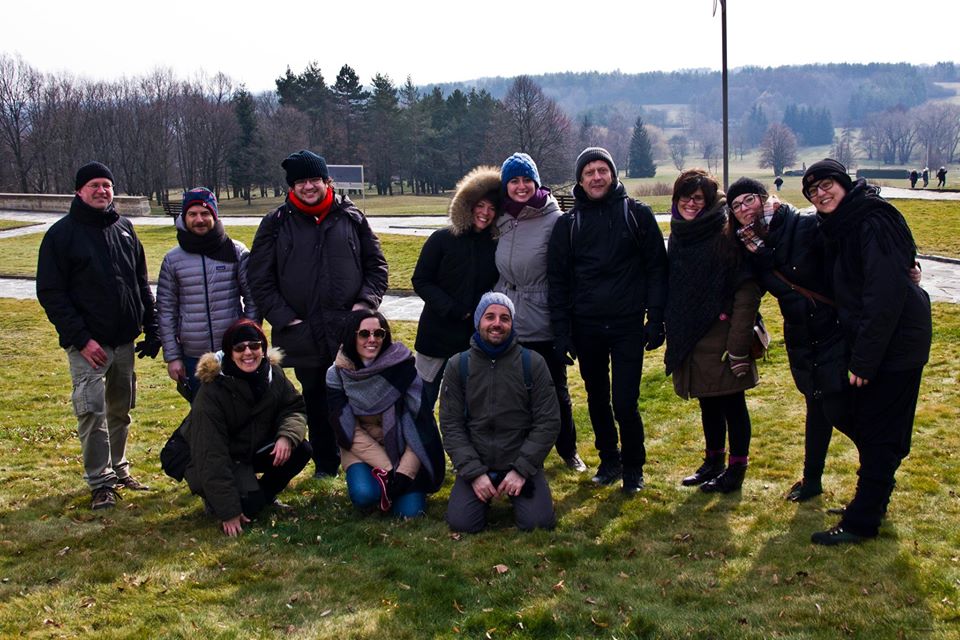 Istoreco's tweet photo. I @ViaggiMemoria sono andati avanti grazie a decine di amiche e di amici. Qualcuno ha preso altre strade, qualcuno è ancora in pista, i ricordi belli non vanno via. Mai.
Saluti dai gruppi #istoreco
#UnitedWeStand 
#vdm2020 #laculturanostaràalsuoposto 
@adrianoarati @maribell83 https://t.co/WWyuyyTHA1
