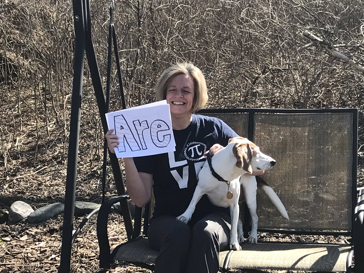 HamiltopiaC17's tweet photo. Always thinking of you, Team 8O. I know we will get through this. It will take time. Stay home. Stay safe. #InThisTogetherOakview #Hamiltopia https://t.co/zyGHZ2alW8