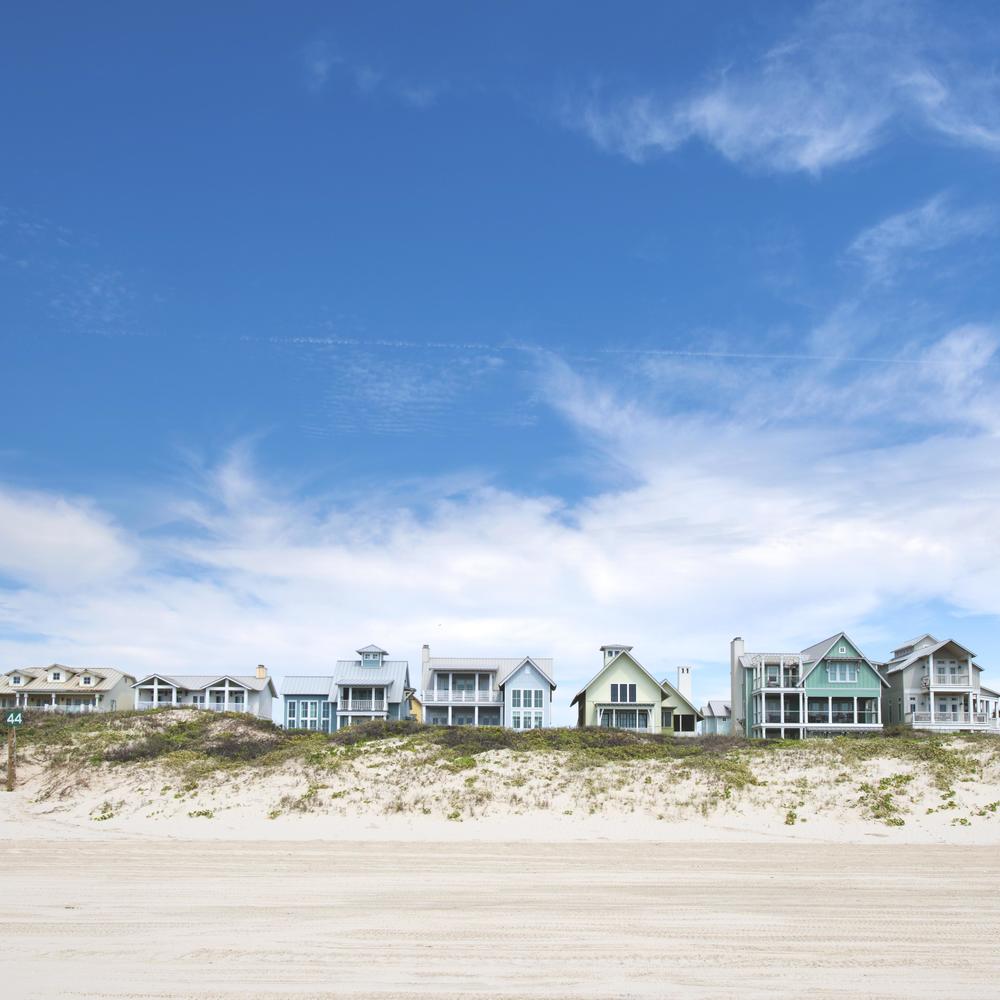 BlueBottleRoses's tweet photo. The Best Places to Live on the Coast 2020 https://t.co/cIkJEXOzm4 https://t.co/iiHLgkVYsH