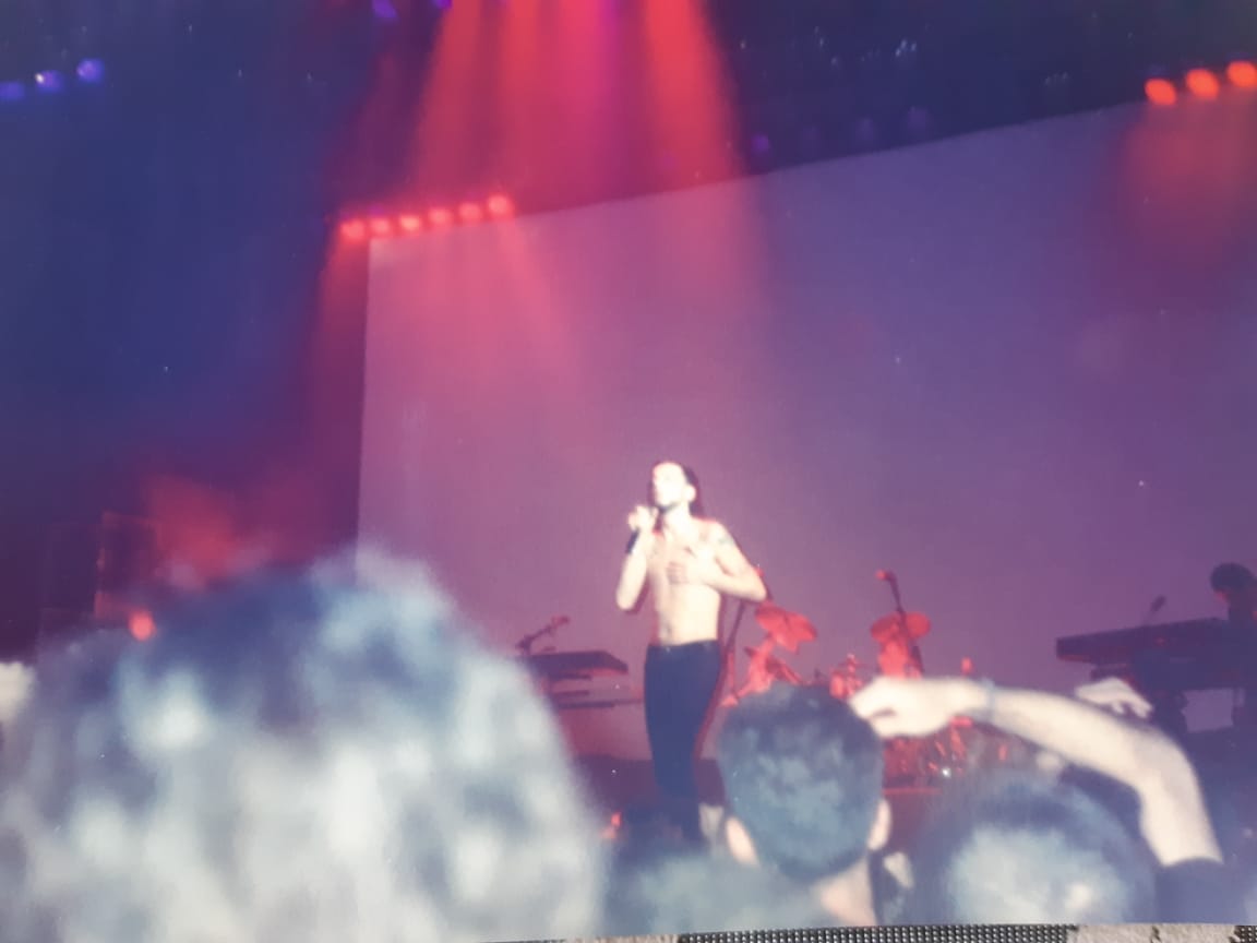 Raphaelalves3's tweet photo. Depeche Mode no Olympia, São Paulo, 1994 - Exotic Tour
#DepecheMode #ExoticTour #DepecheModenoBrasil #DepecheModeBrasil 🇧🇷
#CanaModeRecifeBrasi🇧🇷 #BeerMode🇧🇷 https://t.co/fxOJkfQGAl