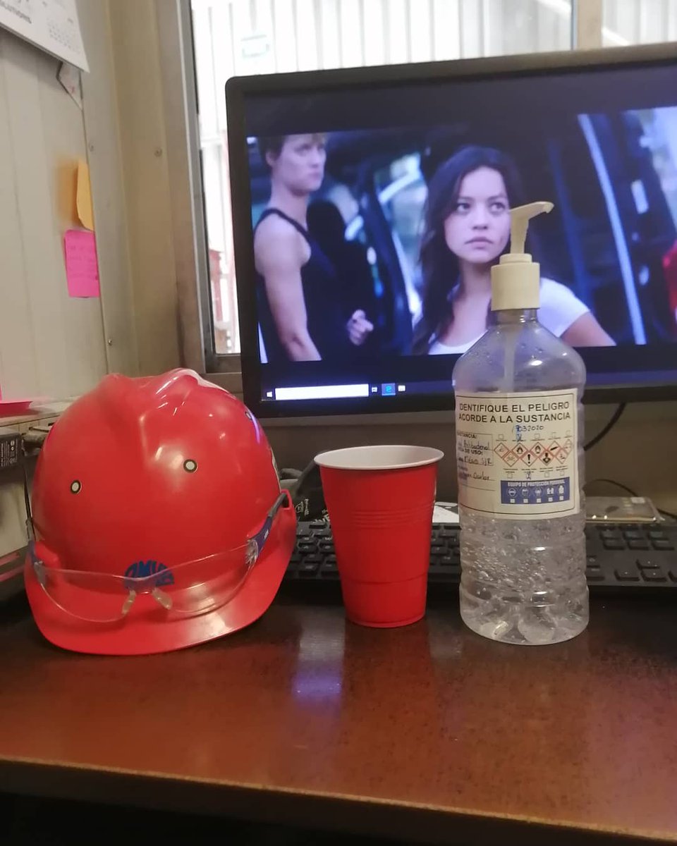 Hay que adaptarse a los tiempos 😁🥃🎉🎊🍷🍸😇