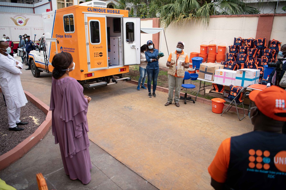 FondationLONA_'s tweet photo. Des Kits post viols capables de prendre en charge 152 survivantes, 5 kits de prise en charge des IST pour 1250 patients et 200 kits de dignité ont été offert, en cette période ou une recrudescence de cas de violences sexuelles est constatée. https://t.co/zlwvnbElbN