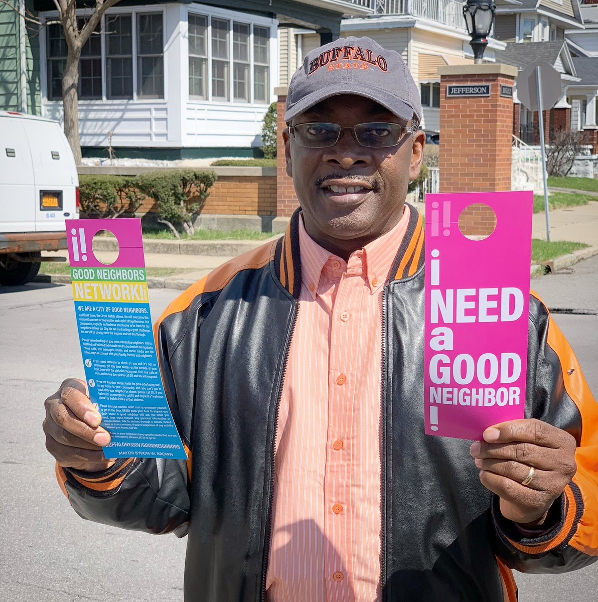 MayorByronBrown's tweet photo. I launched the Good Neighbors Network today. Volunteers, block club members, police & others will be hanging these on every residence in #Buffalo. The door hangers contain good info, including how to get non-emergency help. We will support each other in this difficult situation. https://t.co/o7lAU9HUSc