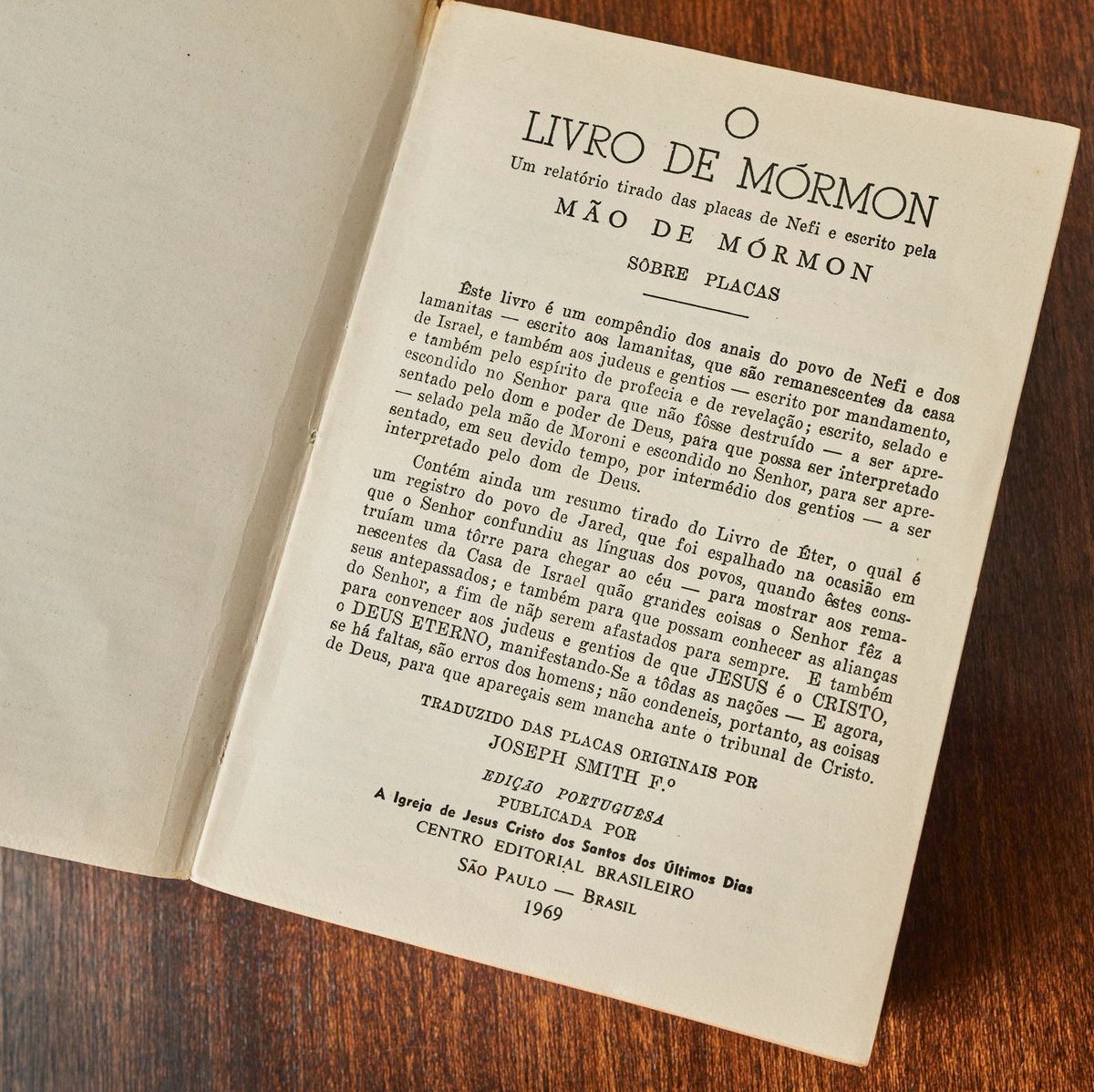 Ulisses__Soares's tweet photo. I invite you to be part of the marvelous coming forth of the Book of Mormon in your own life. I promise you that as you prayerfully and consistently study its words, you can partake of its promises and rich blessings in your life. #HearHim #GeneralConference https://t.co/P7AGz8z6Qu