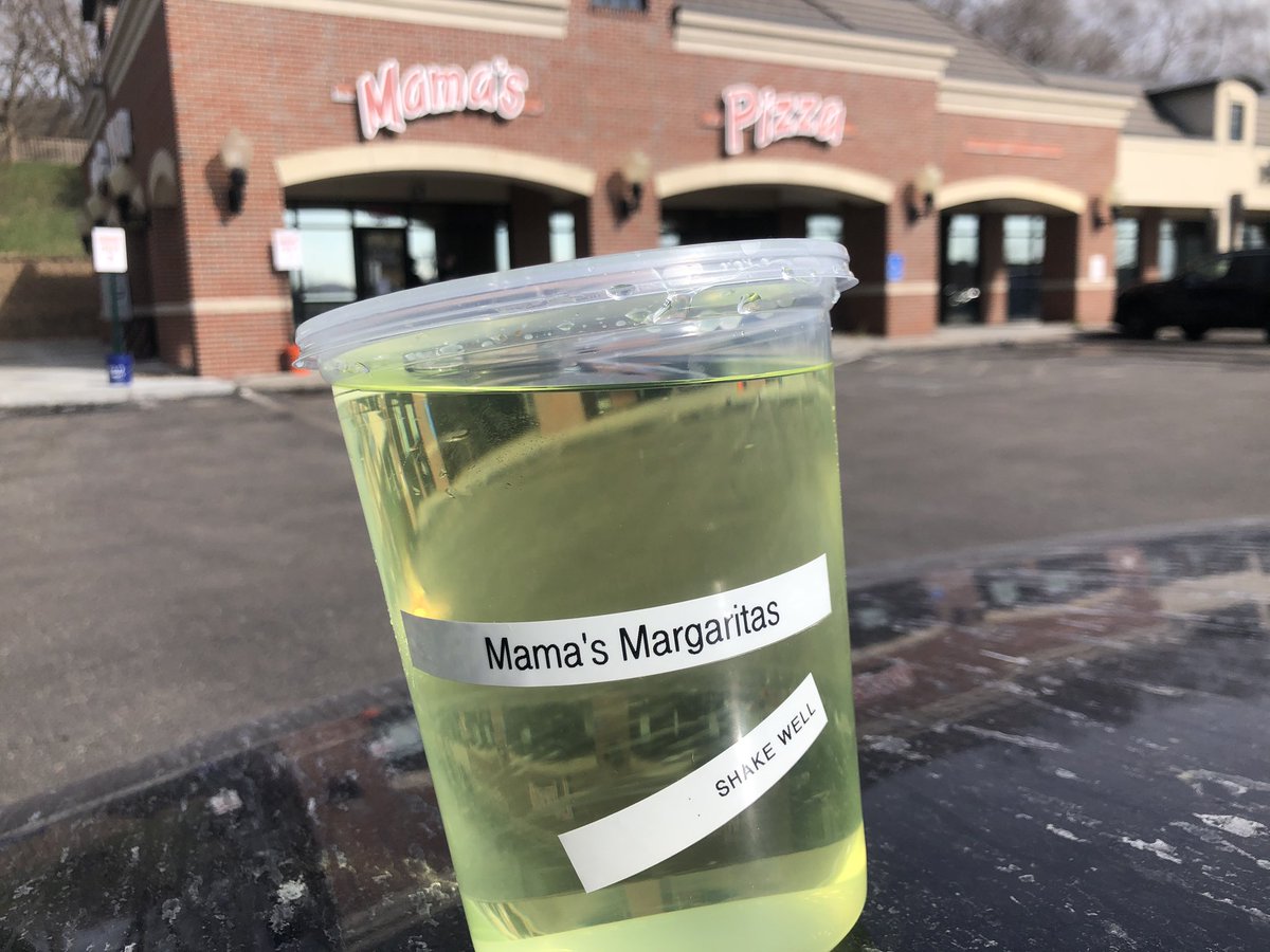 KASarver's tweet photo. Back for more... Just supporting this #Creighton sponsor again and while the pizza and cheese bread are great, the star of the show is obvious. #LiquidGold #TheNectar https://t.co/rPvSfB9D8n