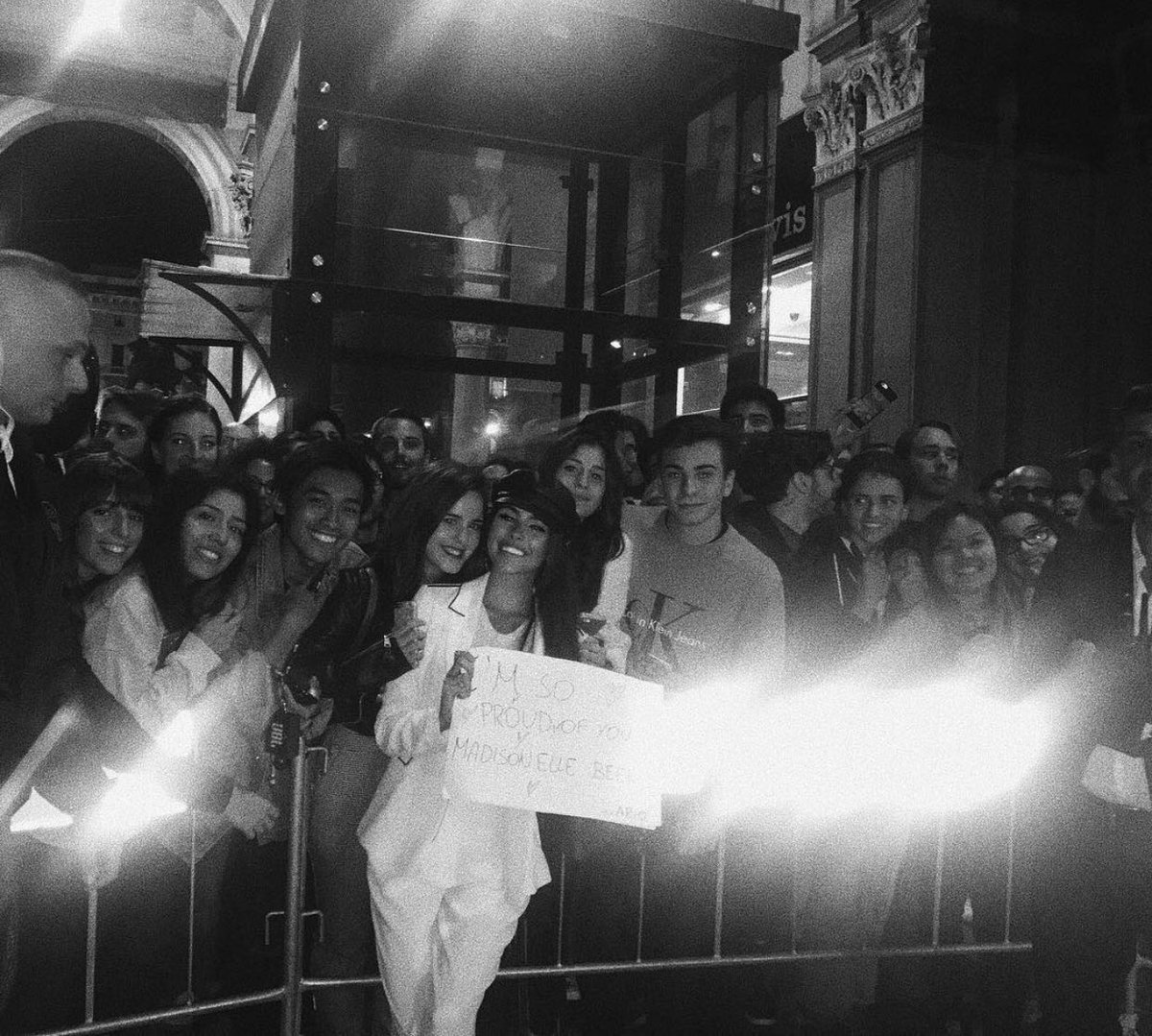 lysmaximoff's tweet photo. i met those cute fans waiting outside the hotel for me and my heart is currently bursting TI AMO #GoodbyeItaly https://t.co/LsFn57xci1