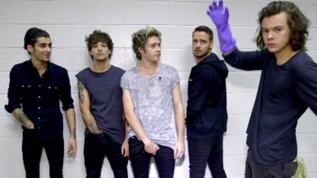 YAcomodo's tweet photo. Hace unos años, campaña contra el cáncer testicular #FeelingNuts
#OneDirection #RickyGervais #TheVamps https://t.co/T4P3KYRwUn