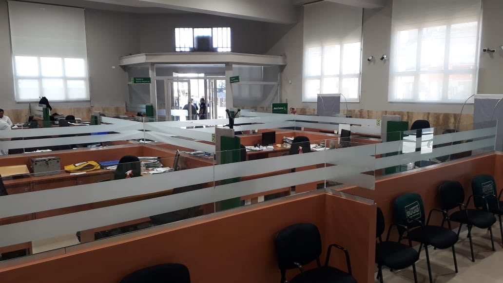 Kicillofok's tweet image. También un especial agradecimiento a las y los trabajadores del @bancoprovincia por su compromiso y por acercar el Estado a los que más lo necesitan.