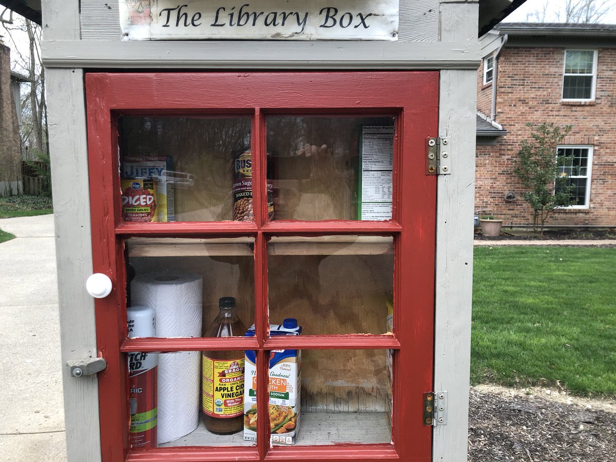 SraWilson5's tweet photo. The books in the Little Free Library in our neighborhood have been replaced with non-perishables and canned goods. #KindnessMatters #COVID19 https://t.co/wdiywQCfYN