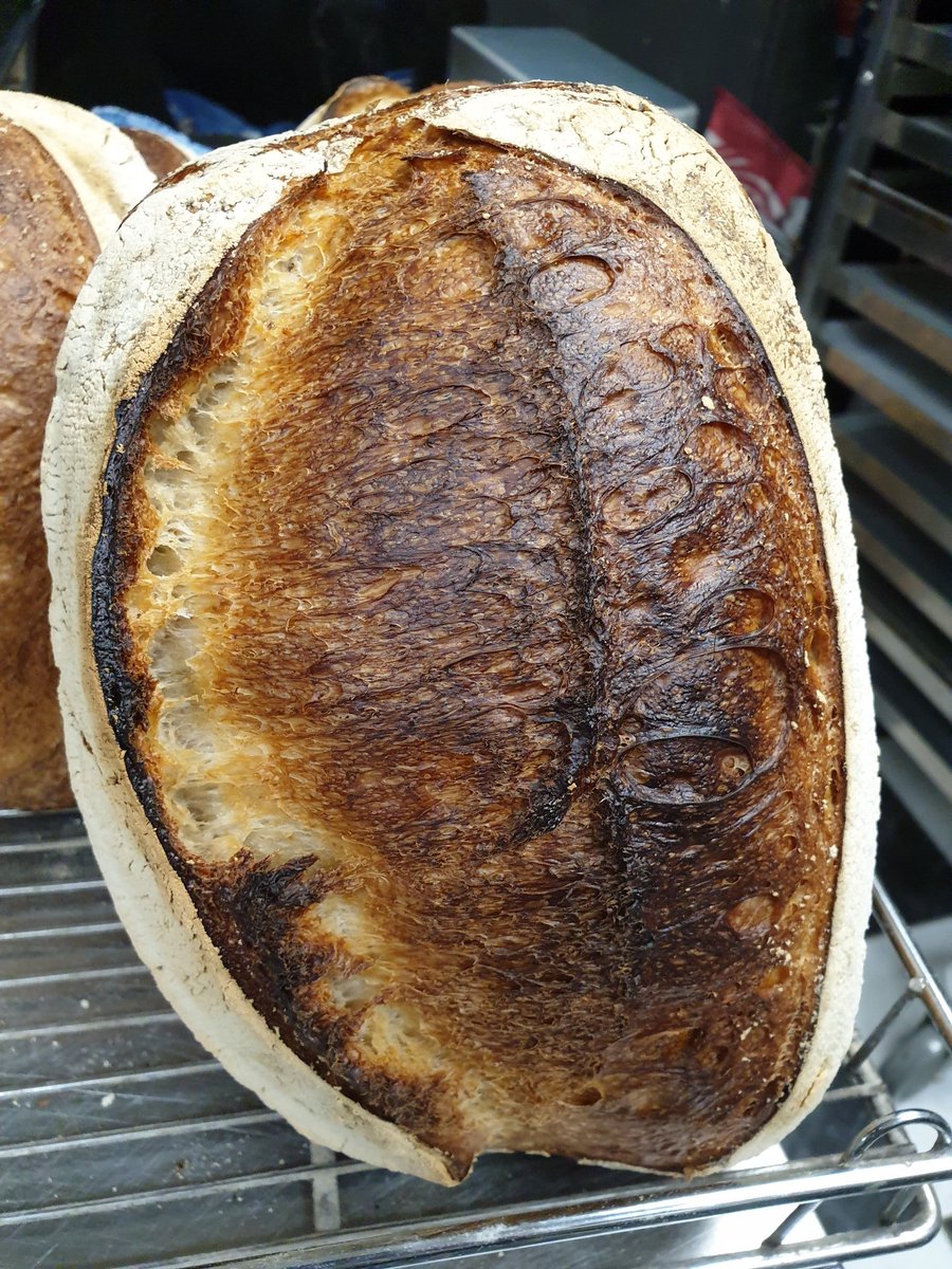 strudelbakery's tweet photo. Book your #sourdough at https://t.co/BgO8Lpy5Bv #delivery between Wednesday&amp;saturday #artisan #pastries are also available https://t.co/jfh8pAB3pG