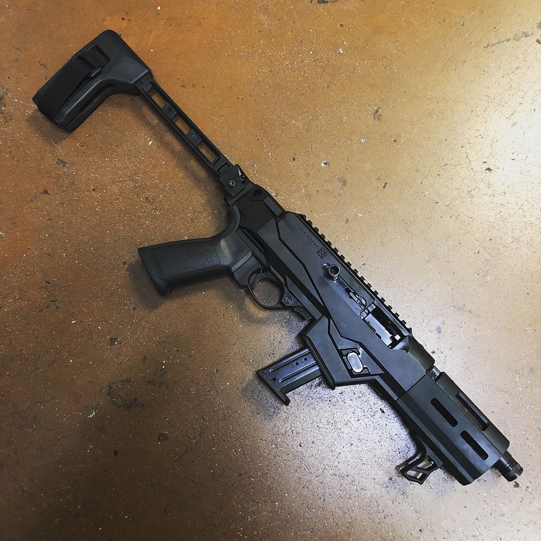 MMPGuns's tweet photo. Ruger PC CHARGER in 9mm available @MMPGuns! These bad boys come with the @sb_tactical fs1913 brace and two magwell conversions. One being a ruger sr9 and the other a Glock magwell. #guns #ruger #pccharger #sbtactical #justapewreviews #mmpguns #AZWS

https://t.co/e5RBA6SnoT https://t.co/q8hStcqOHp