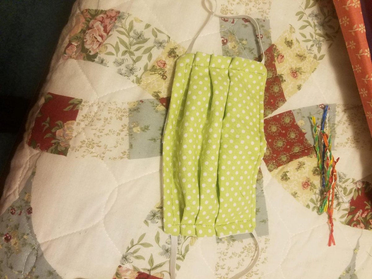 D1NOnly_44's tweet photo. My mom, a retired RN, has been making masks for our family. #CNNTownHall https://t.co/gn9eGYZGUg