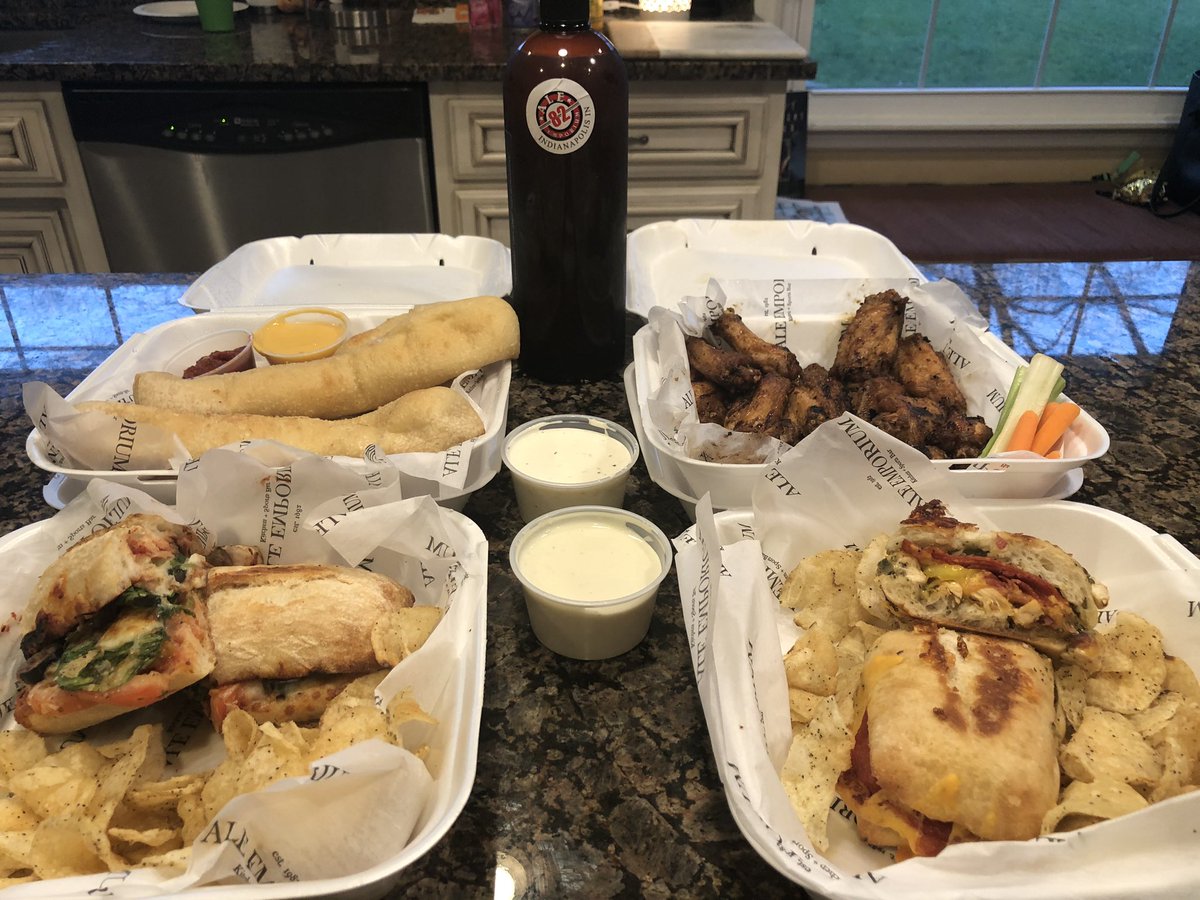 Jockothegreat's tweet photo. #alemporium Yum Yum! https://t.co/pZaTroPF8H