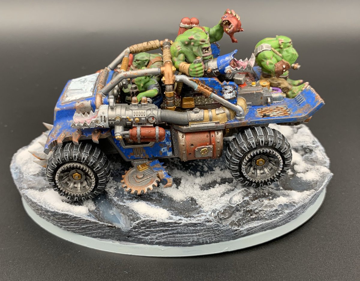 DerMothMan's tweet photo. Something, something quarantine good for hobbies
2 weeks and 30+ hours later, it’s done. Frostbite deathskulls.
#paintingwarhammer #WarhammerCommunity #warhammer40k #orks #rukkatrukksquigbuggy #rukkatrukk #squigbuggy
#deathskulls https://t.co/DyCVVei1G4
