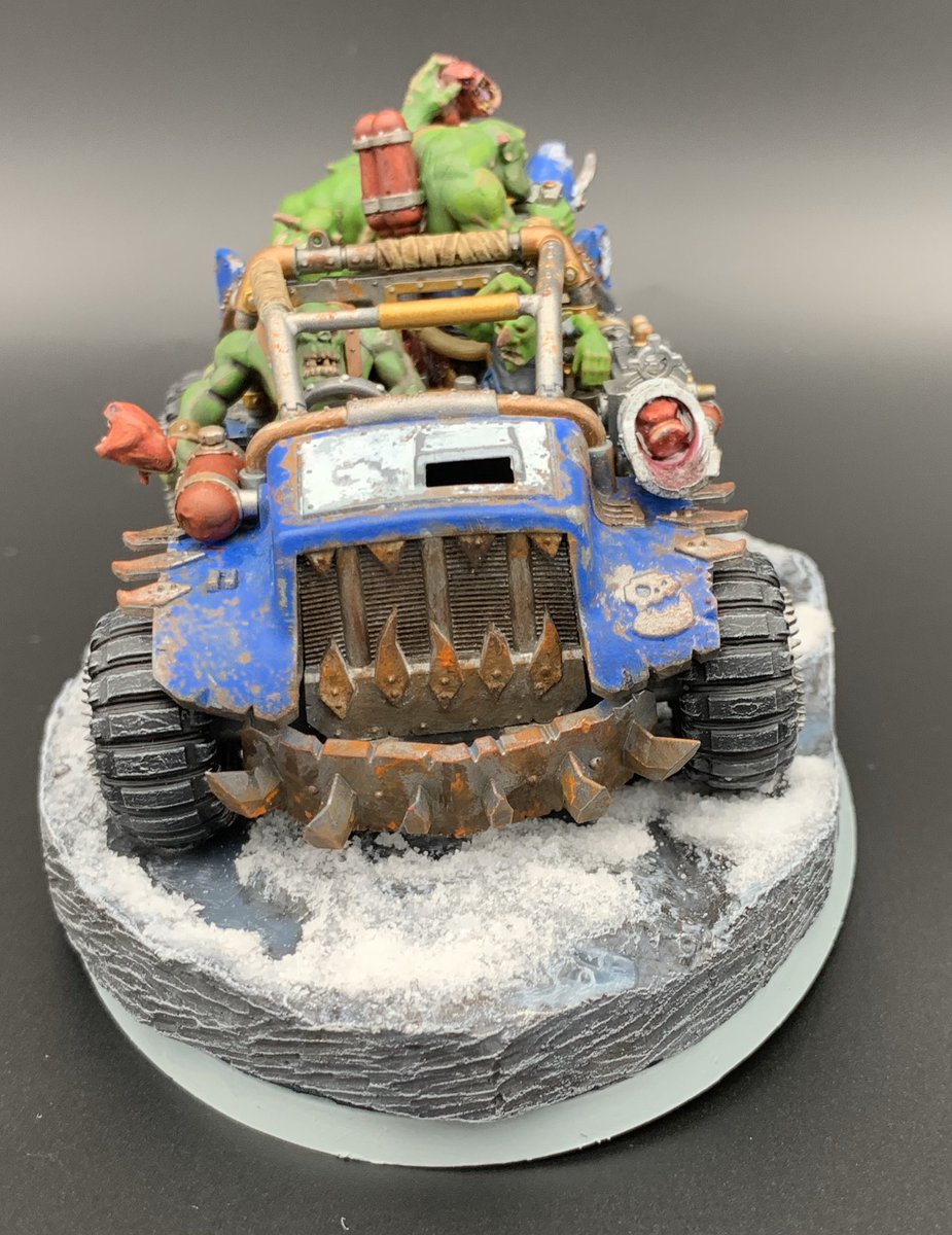 DerMothMan's tweet photo. Something, something quarantine good for hobbies
2 weeks and 30+ hours later, it’s done. Frostbite deathskulls.
#paintingwarhammer #WarhammerCommunity #warhammer40k #orks #rukkatrukksquigbuggy #rukkatrukk #squigbuggy
#deathskulls https://t.co/DyCVVei1G4