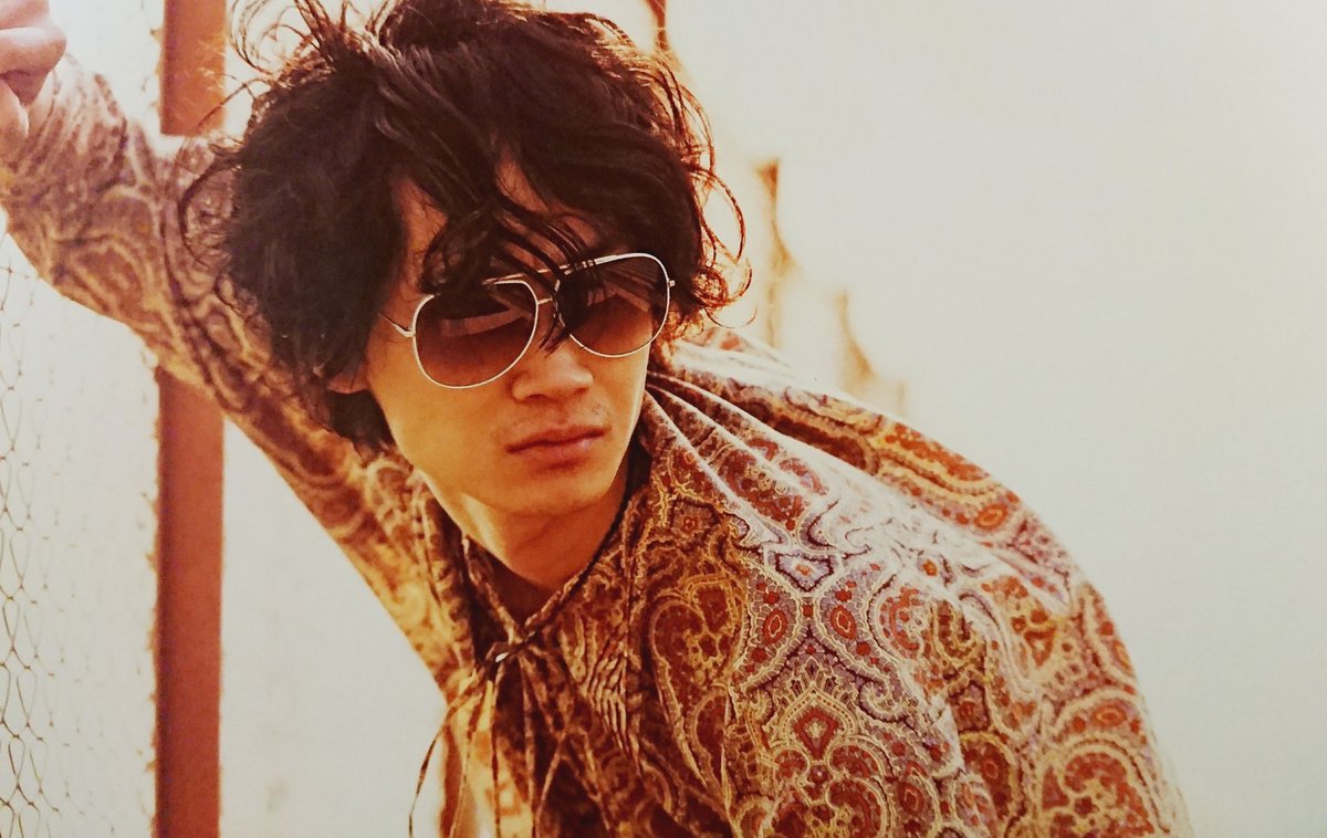 ツリー あらためて 綾野剛はかっこいい 好きだーーー 画像フォルダ内からお勧め綾野剛を選んでみる
