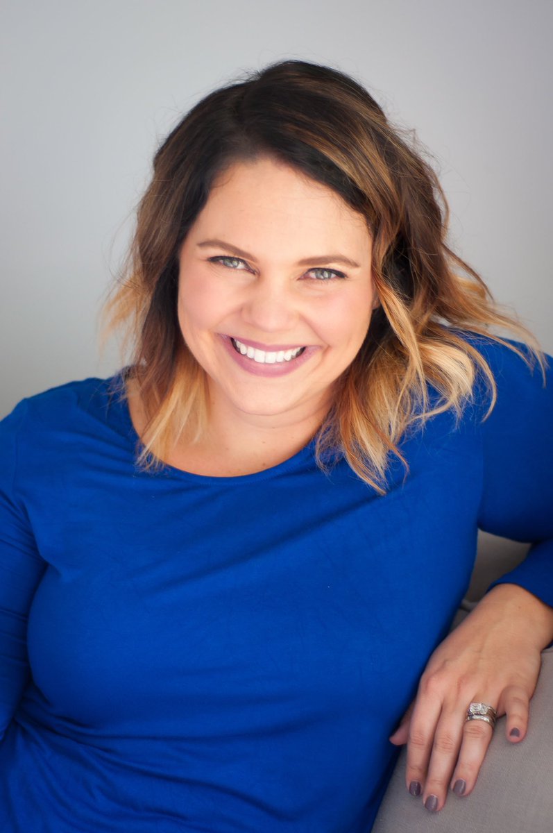 ProgressFor's tweet photo. Good news everyone! Girls For Progress speaker alumni @StacyLNadeau will be a mentor for the mini sessions! She will be focusing on body image, confidence, and self esteem. Click the link below for more info and make sure to share! https://t.co/plKLLPoBiU https://t.co/zNWR7tNzLq