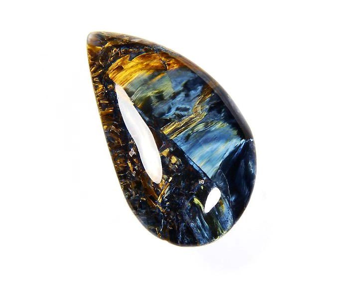 𝓟𝓲𝓮𝓽𝓮𝓻𝓼𝓲𝓽𝓮Physically, Pietersite assist you to soothe and stimulate your nervous system by supporting the nerves and brain. It is also a good stone to use with other high vibration gemstones like Moldavite.