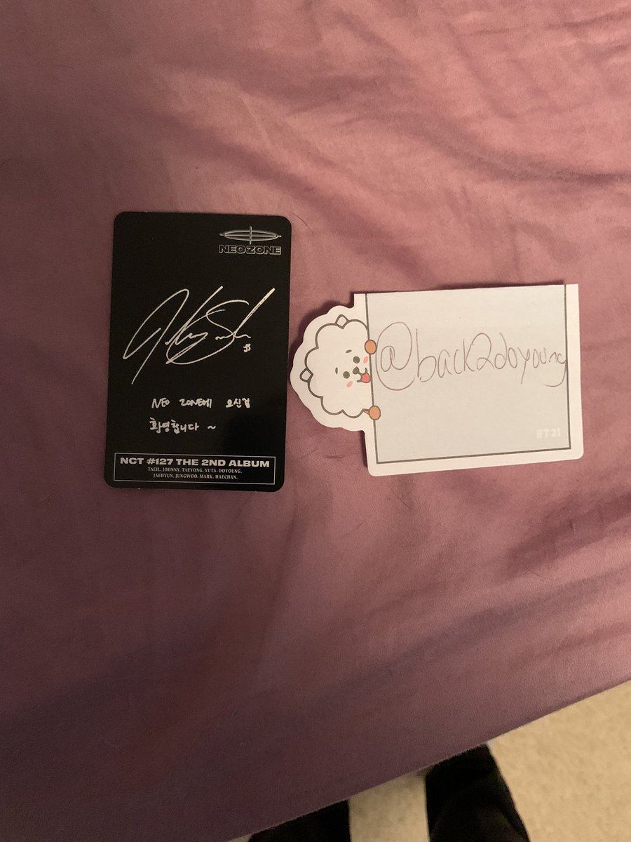 WTT Johnny Neo Zone T version card for Doyoung T version card 

Is anyone interested? 😔