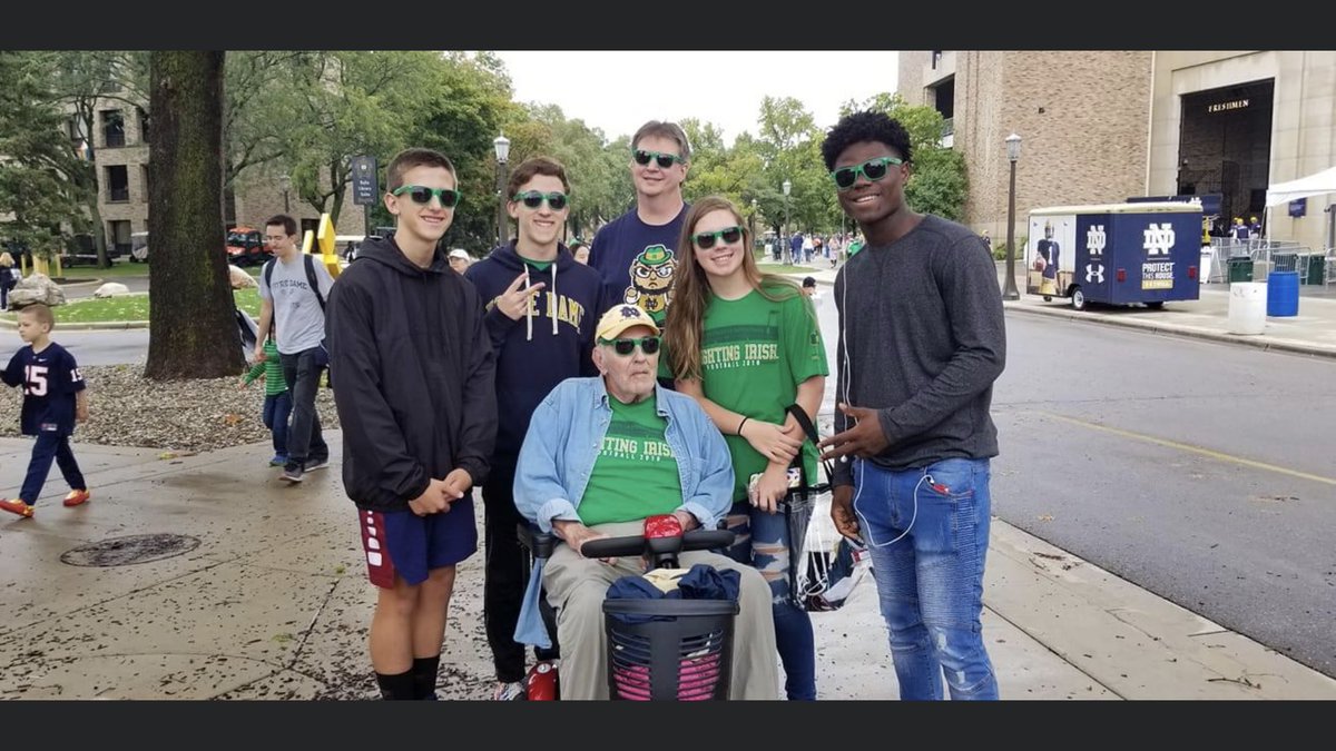 emily_licht's tweet photo. 5C’s: Compassion/ Tandom act of kindness... On Monday, my family and I helped my grandma move my grandma into the Whispering Creek Retirement Home! #SCCSD #Virtual5C’s #Compassion @EHStuCo https://t.co/ErIrzHivFk