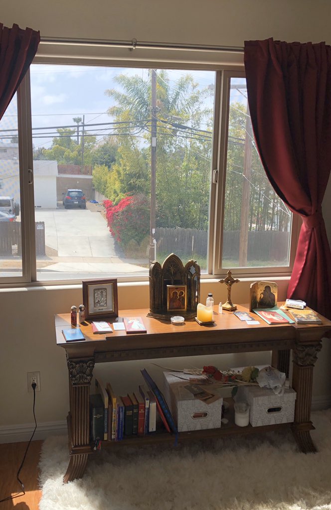 GWCatholics's tweet photo. 1/3: Take a look at the beautiful prayer spaces of GW students, alumni, and children of alumni! We even have some before and afters. 

As we enter this most unique Holy Week, what external reminders will you use to enter into the internal life of prayer? https://t.co/epBYPdq3Uz
