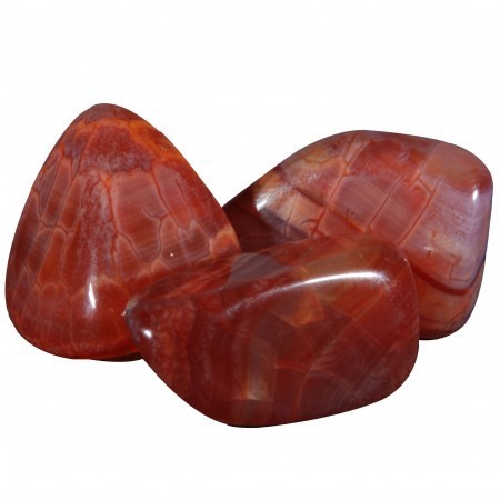 𝓕𝓲𝓻𝓮 𝓪𝓰𝓪𝓽𝓮 It is a protective and grounding stone with a calming energy. It is said to build a protective shield around the body, deflecting ill-wishing and harm and reflecting it back to its source. It stimulates energy and life force and is said to increase libido.